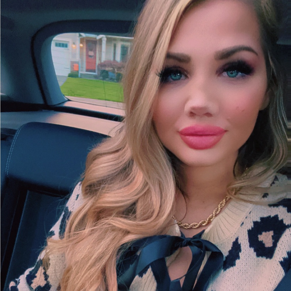Meet your Posher, Brianna